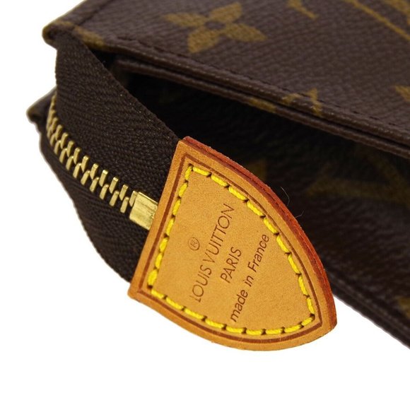 Louis Vuitton Monogram Poche Toilette 15 Cosmetic Pouch Bag - Picture 3 of 9